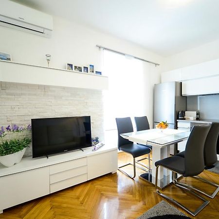 Central Palace Apartment Zadar Ngoại thất bức ảnh