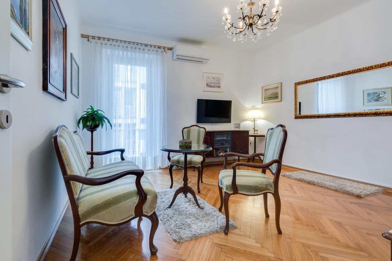 Central Palace Apartment Zadar Ngoại thất bức ảnh