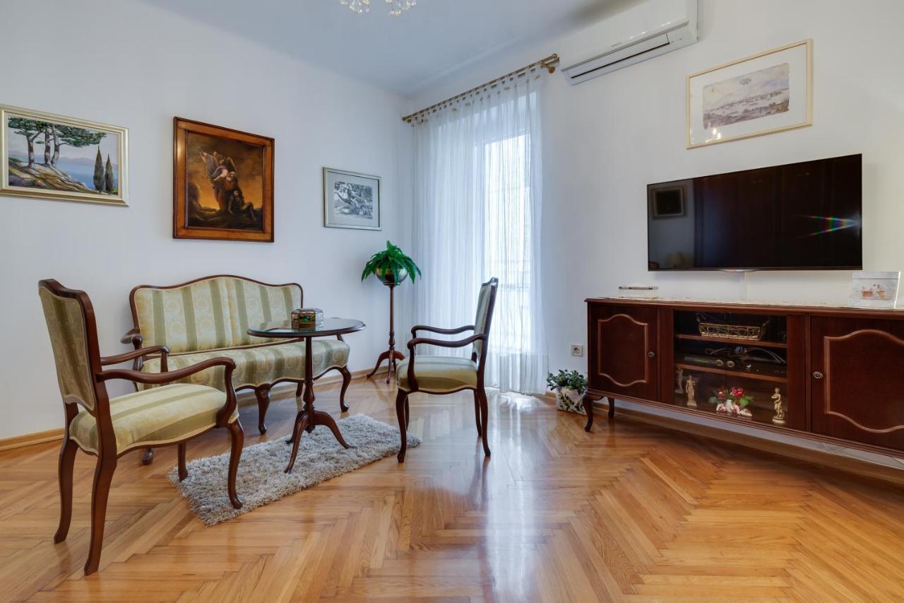 Central Palace Apartment Zadar Ngoại thất bức ảnh